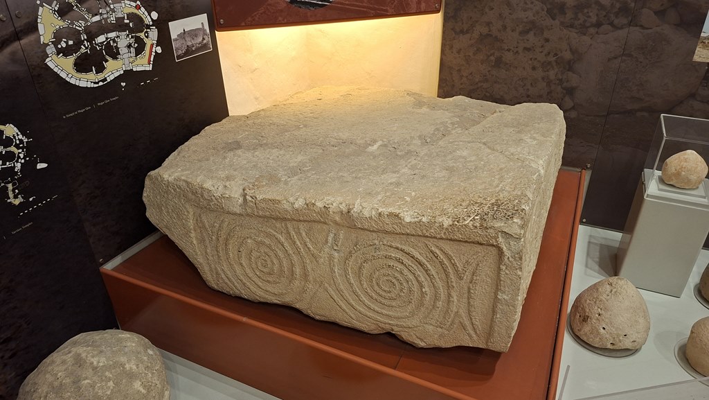 20250915 173740 (Copy)